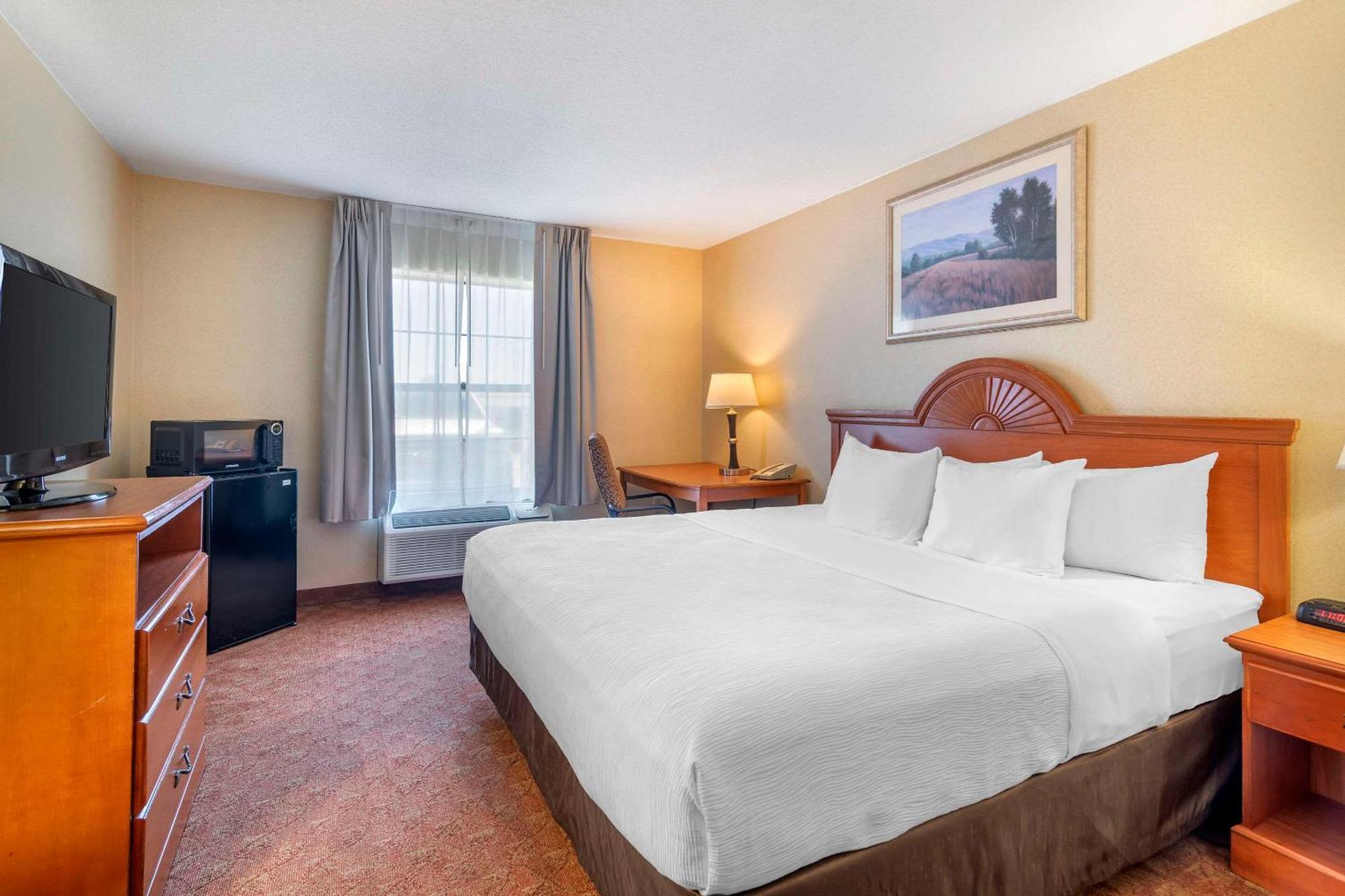 Quality Inn At Bangor Mall Bagian luar foto